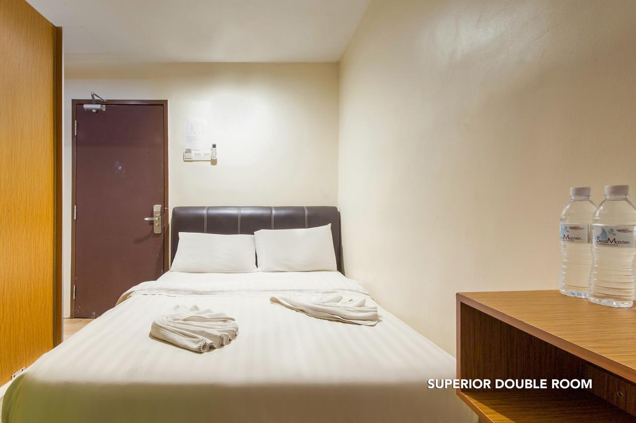 33 Star Hotel By The Awinka Group Of Management 吉隆坡 外观 照片